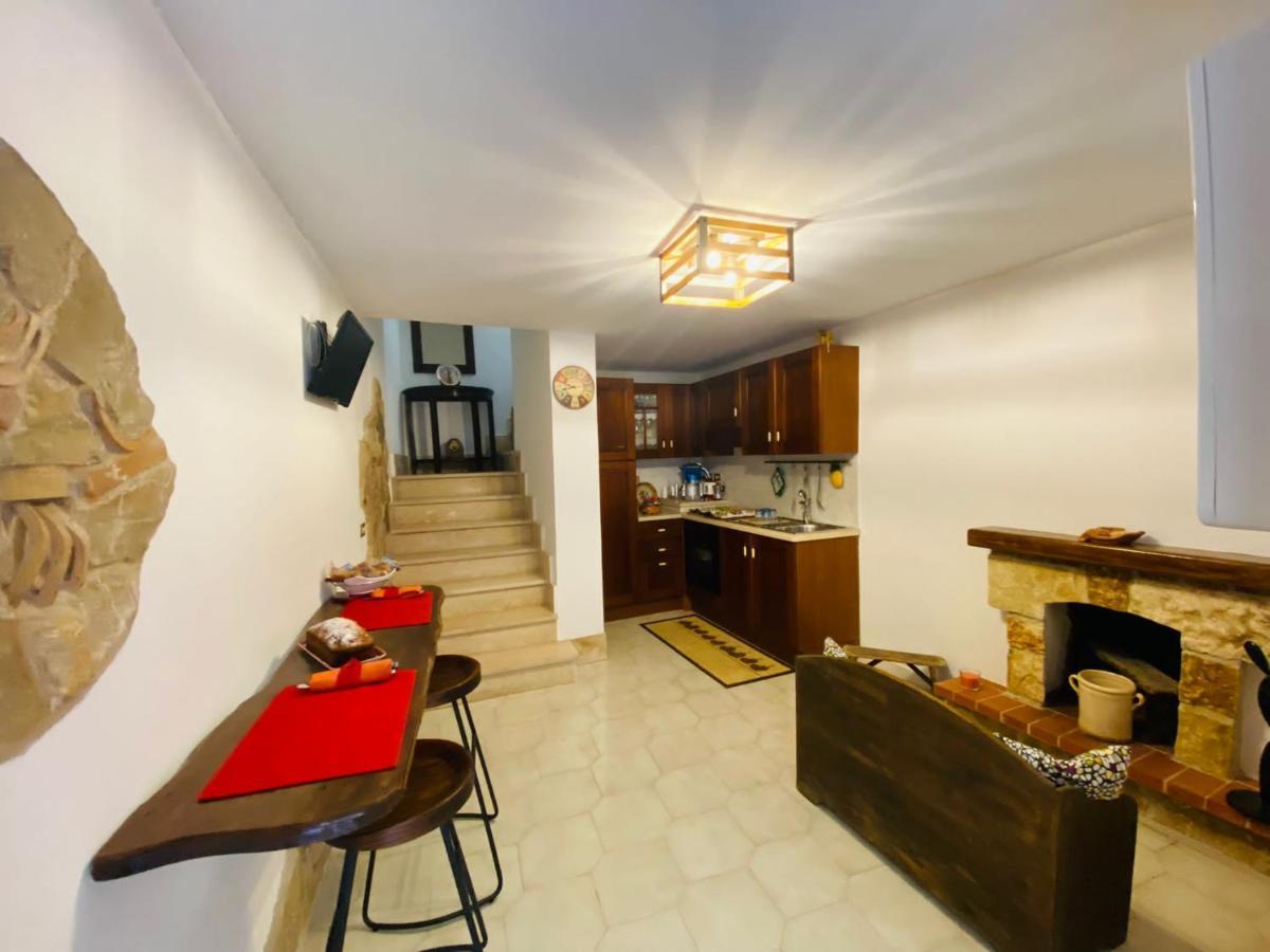 Casa Vacanze Da Mammanonna Taurasi Exteriör bild